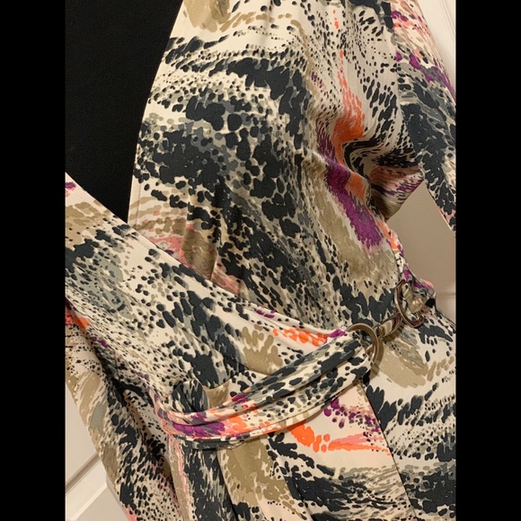 Dress - Picture 3 of 4